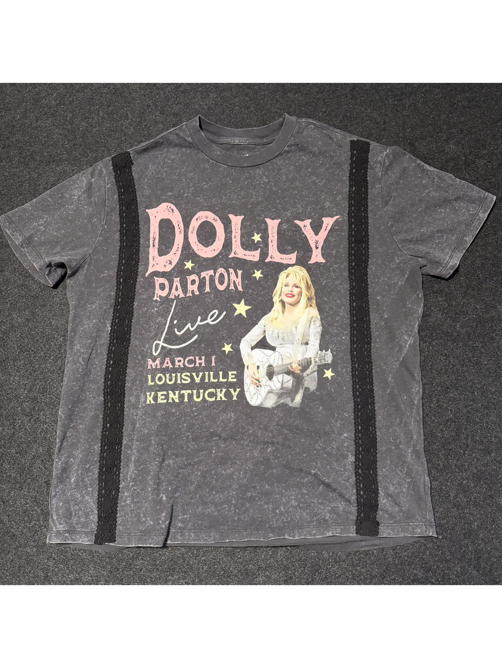 Dolly Parton Concert Graphic T-Shirt Small Acid Wash Black Lace Trim Tour Dates
